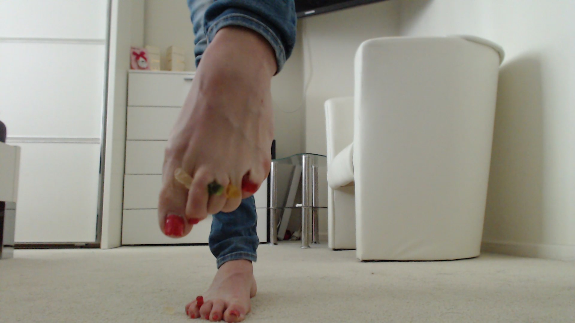 Gummy bears from the teeth snack video for Stefan