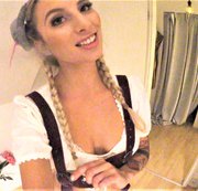 HANNASECRET: OKTOBERFESTPARTY endet in AUTOBUSFICK Download