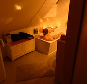 DIRTY_DIANA_1999: Tennie Ex Freundin beim mastubieren in der Wanne erwischt Download