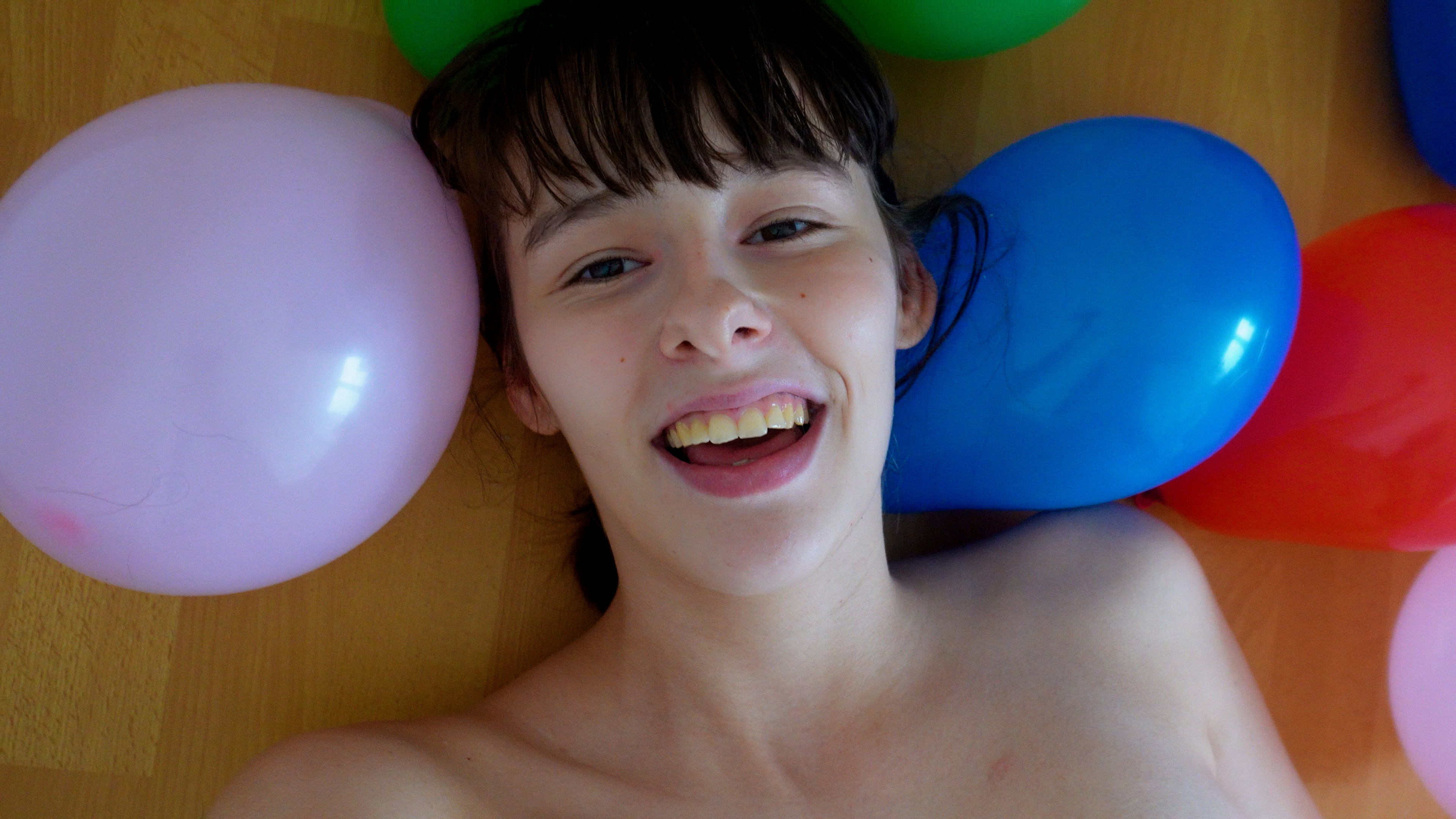 LoonerLust! My first time with balloons!