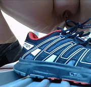 MELI23: Laufschuhpiss Download