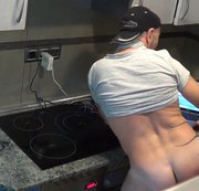 CRUNCHBOY: Webcam porn shoo fucked bareback in the kitchen Download