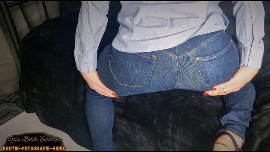 My ass wrapped in hot tight jeans, you don't want to unpack it... do you? A