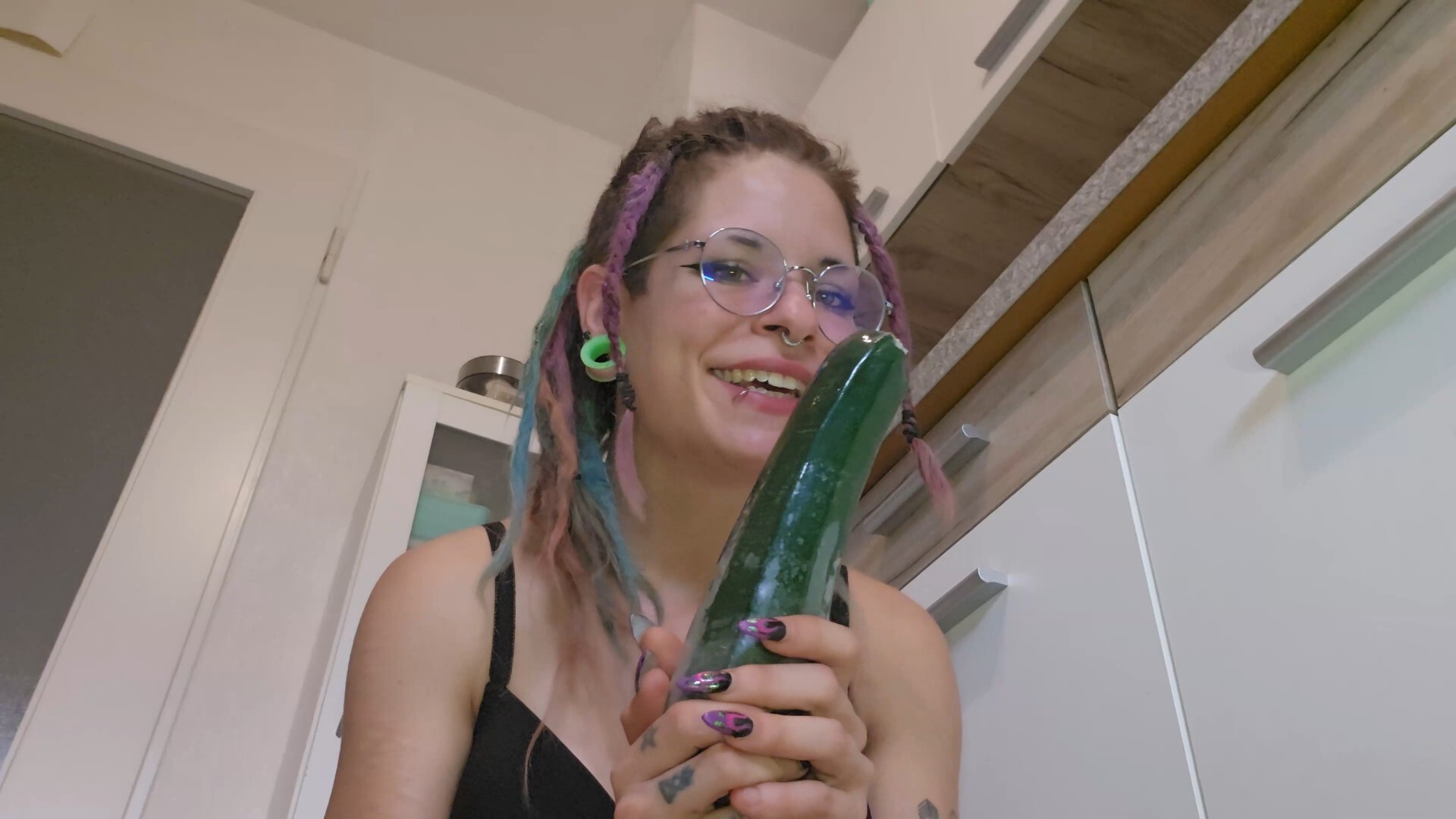 Youth Research 2.0 | Zucchini Challenge – Goodbye toys, limits tested!