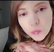 GABRIELASYREN: Wichs zu glänzenden Lippen! Download