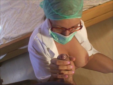 Krankenschwester Miniarsch Debuetantin Kondomsex