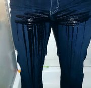 ZUCKERMAUS89: Richtig geil in meine enge Jeanshose gepisst Download