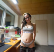 LINA-KLEIN: Chef hat es herausgefunden! - spritzt in mich rein! Download