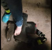 RIDINGPRINCESS: Schlamm Zehen Stiefel Streicheln Download