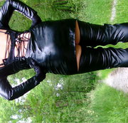ANALRING: ANALRING = LEDER UND LACK IM FREIEN Download