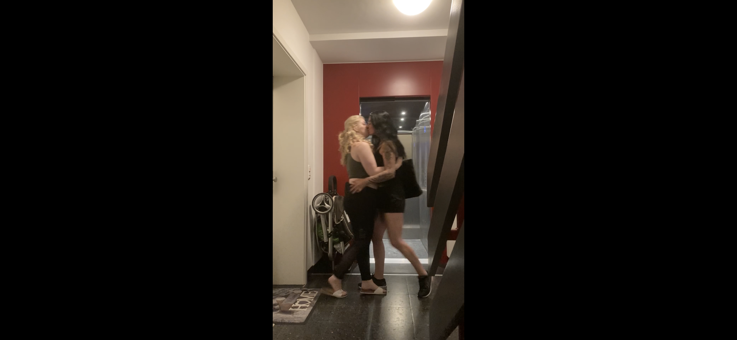 100th SPECIAL after the elevator ;) 1.x strap-on