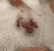 L_AGENT: Bathtube Tease Download