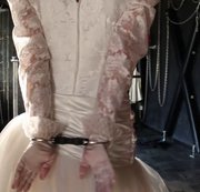 FETISCHBONDA: Handschellen Brautkleid Download