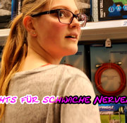 BELLA-KLEIN: Selbstbefriedigung im Baumarkt - Public die eigene Fotze verwöhnt ! Download