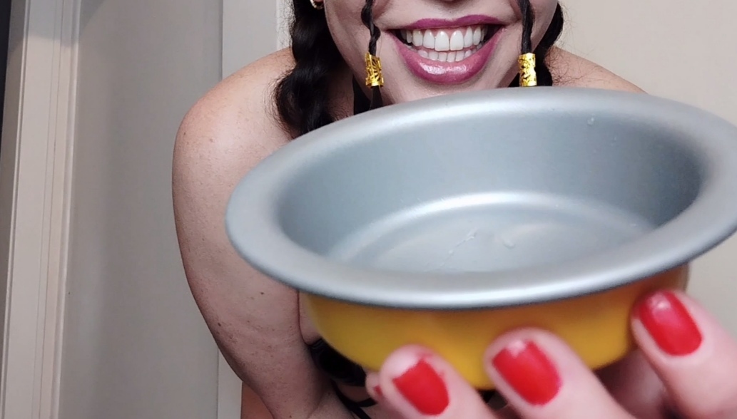 Drink, dog!!! And go woof woof!!!