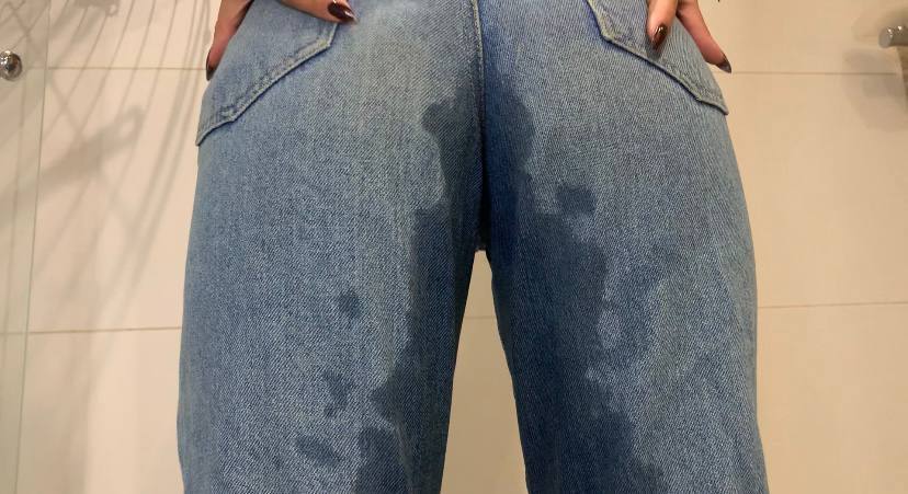 Challenge: I pee in my pants and they are all weet