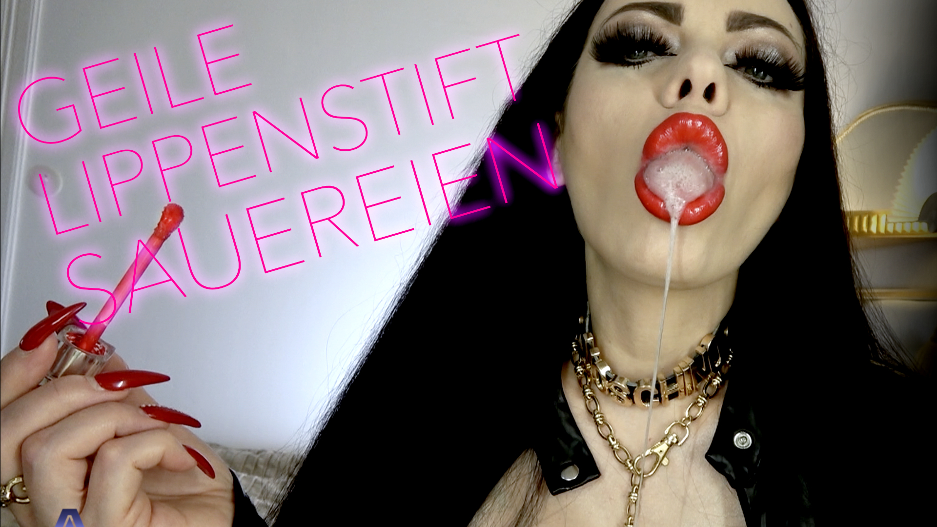COOL LIPSTICK SOURS
