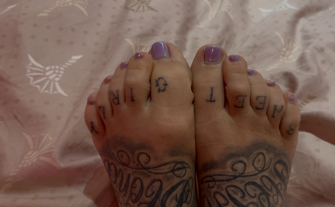 FETISH FOOT CLIP! SUCK!