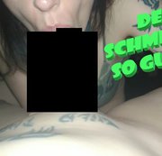 BABY---LOVE: Geil seinen harten saftigen Schwanz lutschen beim Film schauen Download