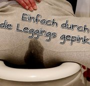 PUSSYXPRINCESS: Durch die Leggings gepinkelt Download