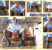 SEXY-LENI: Mallorca Pissing Vol. 4 Download