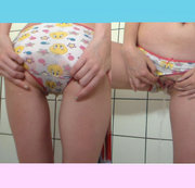 FRAEULEINJONES: Comic-Höschen bepisst Download