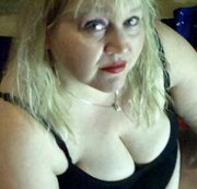 BLASFLITTCHEN: Voll ins Maul gepisst Download