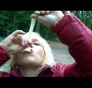 BLASFLITTCHEN: Sperma trinken im Wald Download