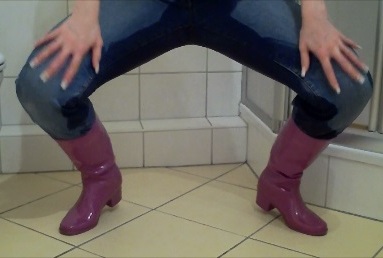 Pissing prefer in rubber boots