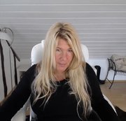 MISS-BUSTY-MILF: Ballermänner Mindfuck Download