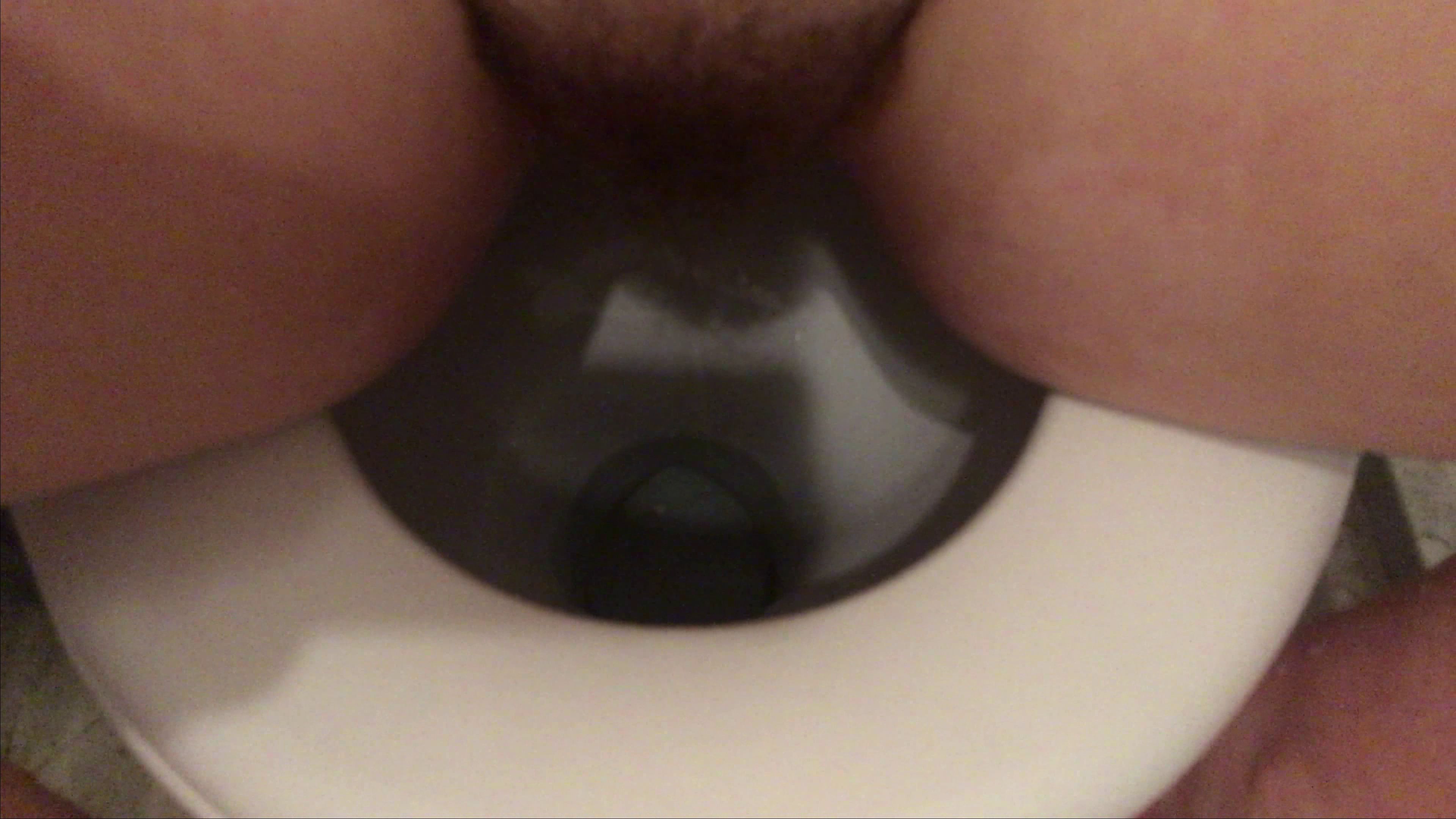 Pissing in the restaurant