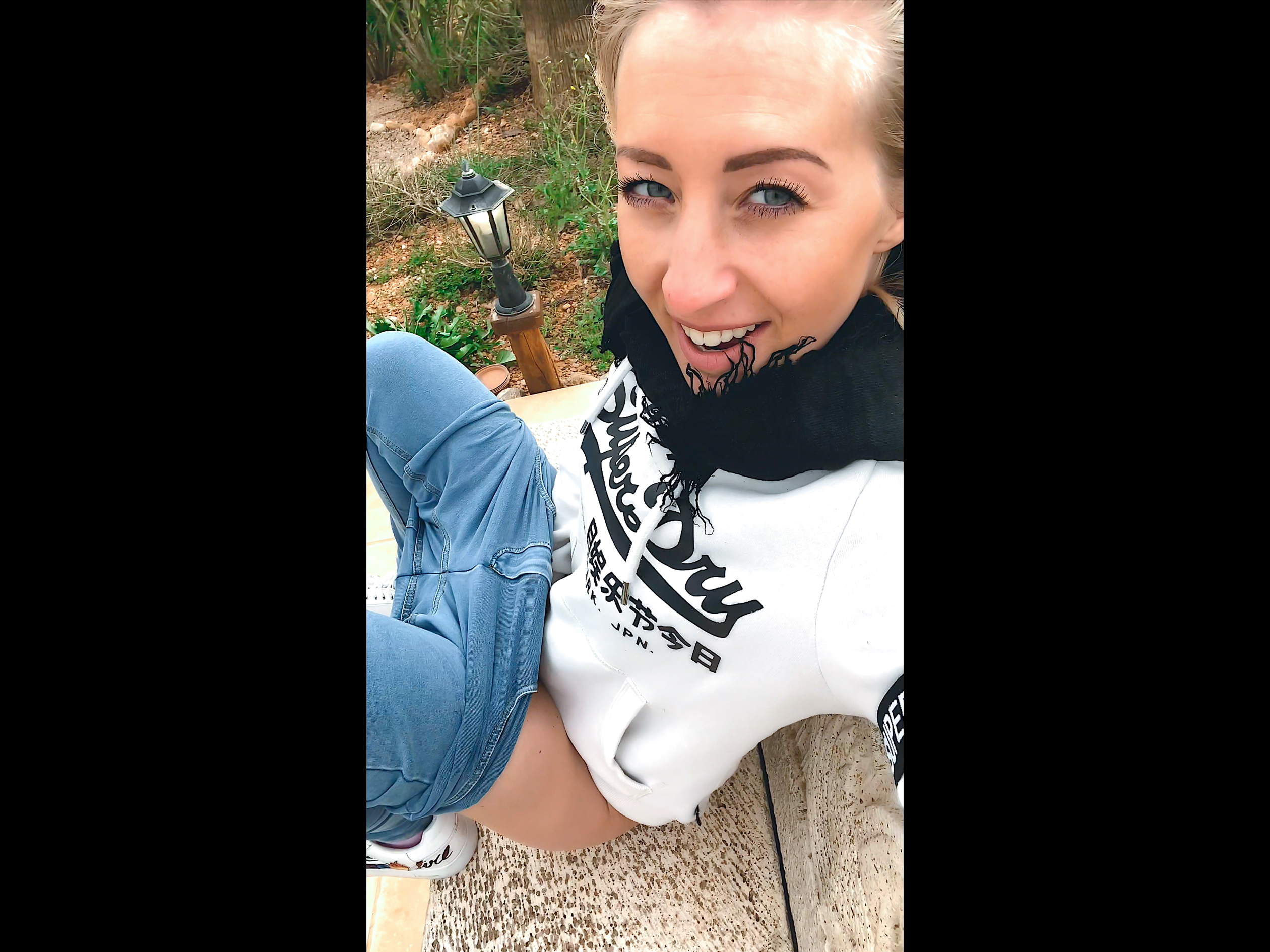 Spontaneously down in the park pants and had fun