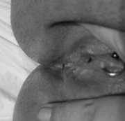 18NICOLE18: Sb  mit Spielzeug. . Und Mini squirt. . Schwarz weiß Download