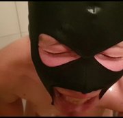 FICHSCHLITTEN: Die Sklavin bekommt ein Mundspülung Download